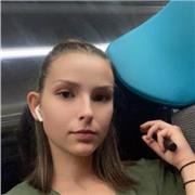 Je me présente, Juliette, Votre future professeur particulier préférée